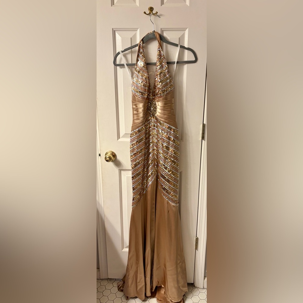 Elegant Gold Halter Evening  Prom Gown